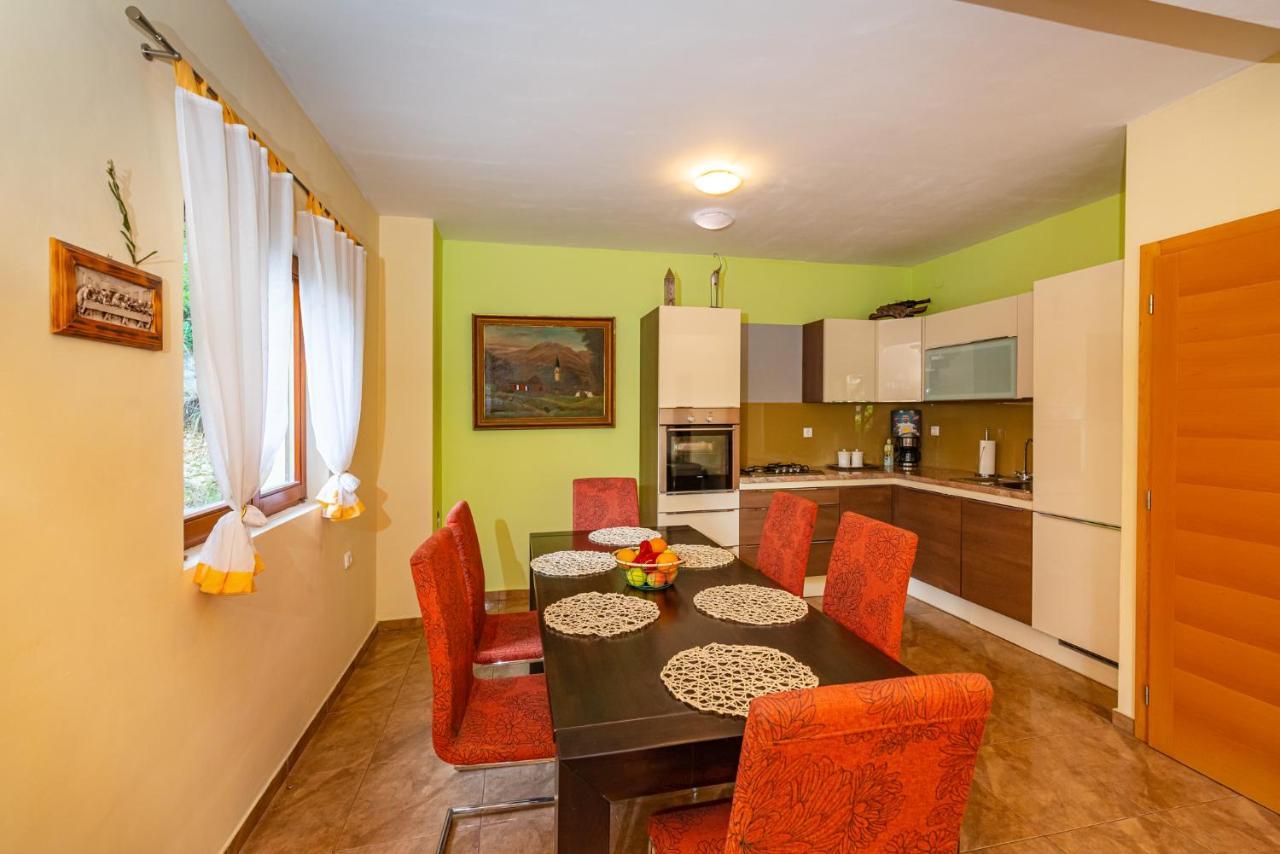 Apartments Maris Novigrad  Eksteriør bilde