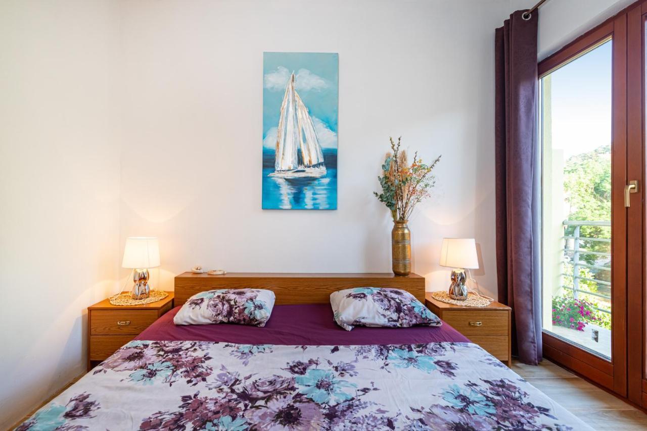 Apartments Maris Novigrad  Eksteriør bilde